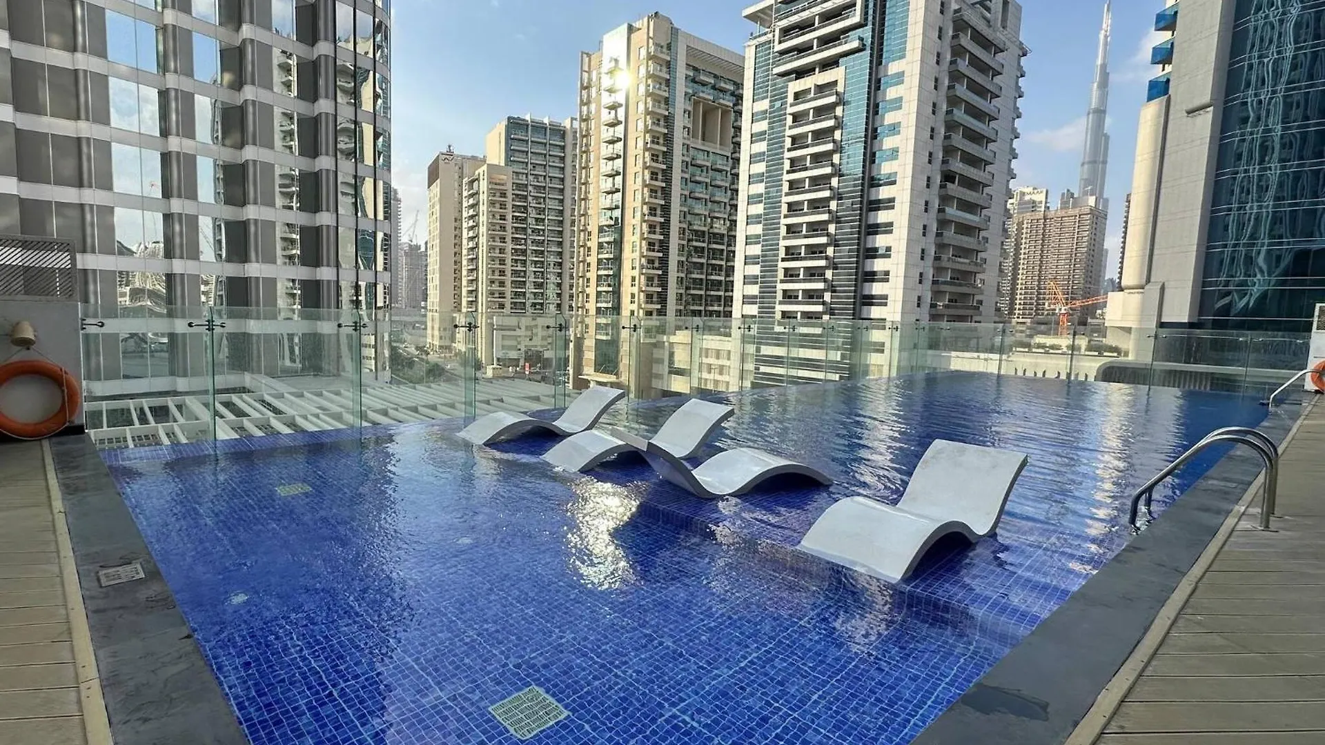 Stylish Studio Bayz Danube Burj Khalifa View Pool Dubai