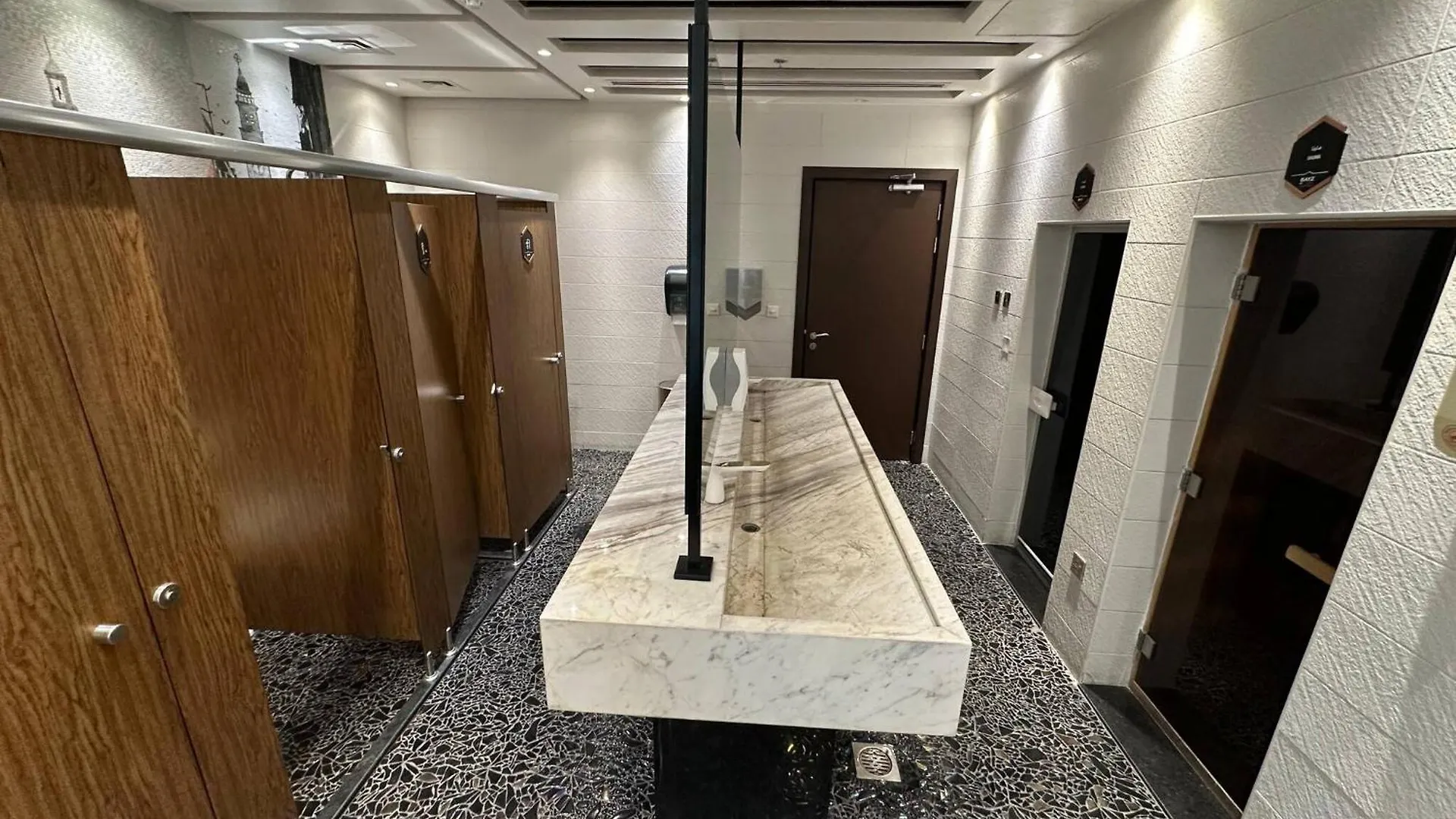 Apartment Stylish Studio Bayz Danube Burj Khalifa View Pool Dubai United Arab Emirates