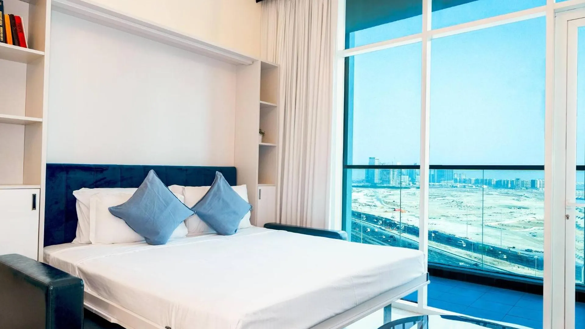 Apartment Stylish Studio Bayz Danube Burj Khalifa View Pool Dubai