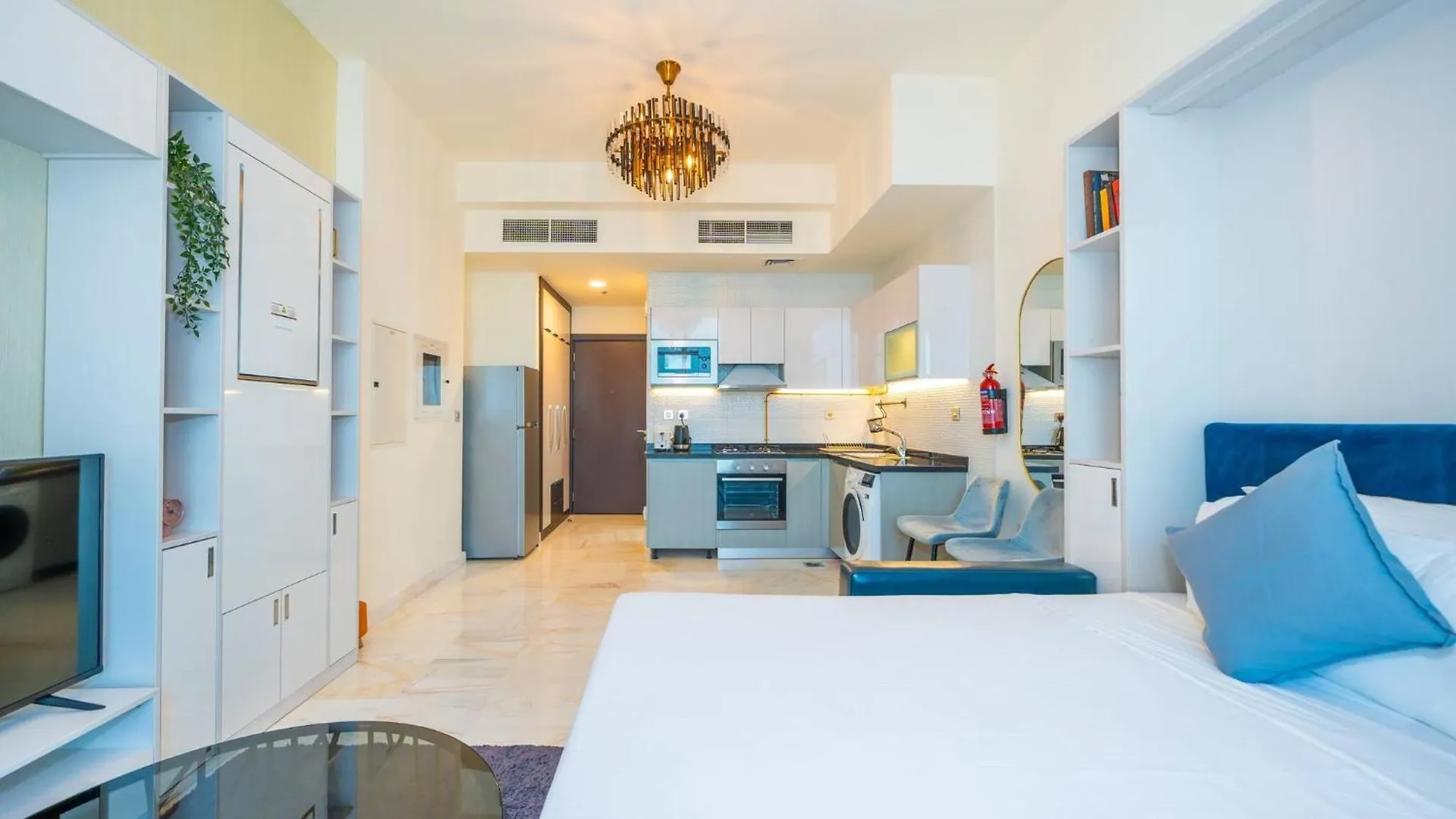 Apartment Stylish Studio Bayz Danube Burj Khalifa View Pool Dubai United Arab Emirates